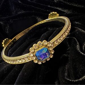 Heidi Daus vintage Fancy bangle